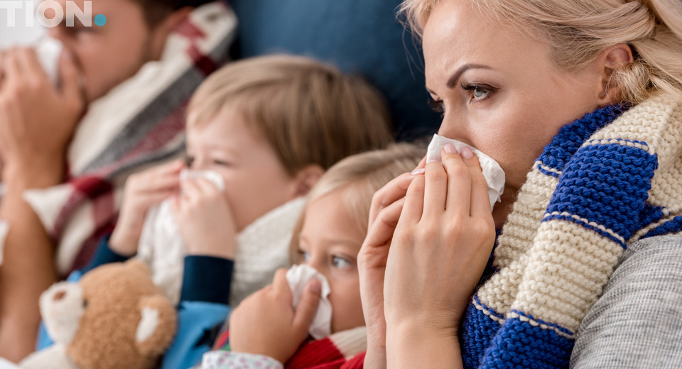 Семья болеет гриппом